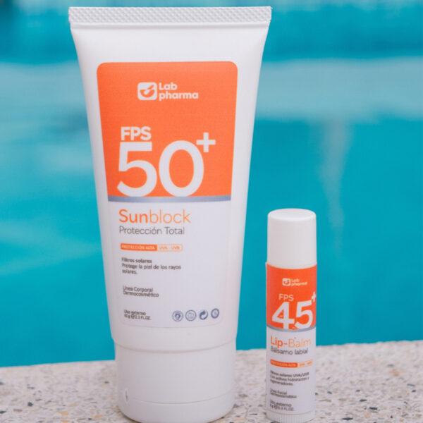 Sunblock Protección Total 60g + Lip Balm